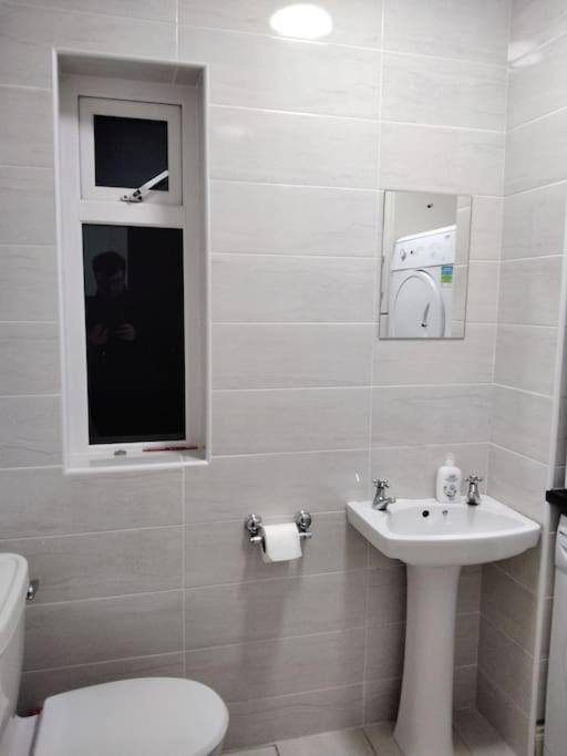 Townhouse Clifden: Located In The Heart Of Connemara Villa Exterior foto